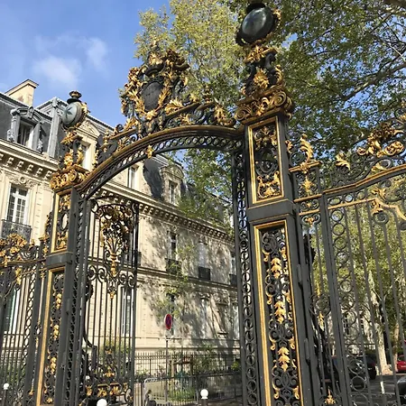 Nocleg ze śniadaniem Parc Monceau Paryż