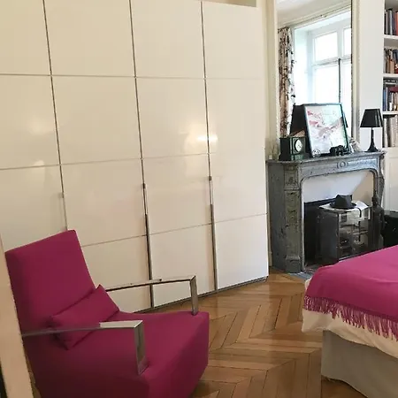 Parc Monceau Bed & Breakfast Paris